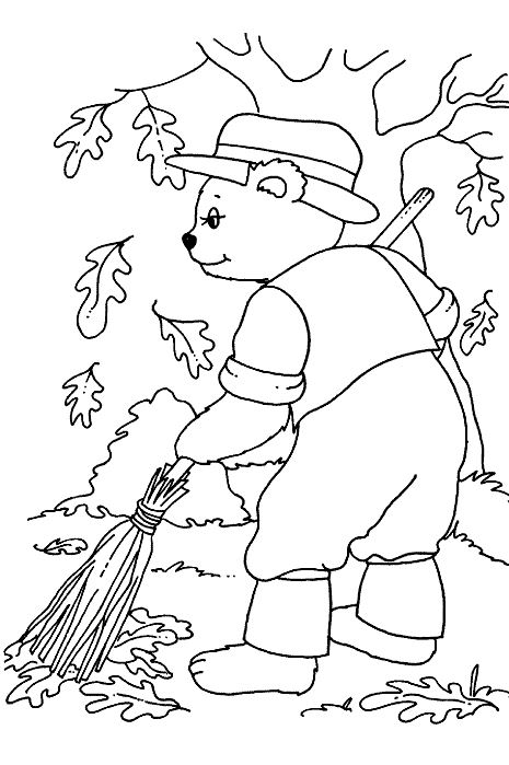 Дворник-медведь подметает листья